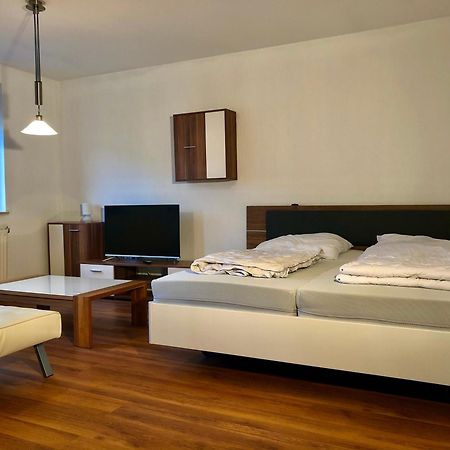 Ferienwohnung Familie Troeger Floh Екстериор снимка